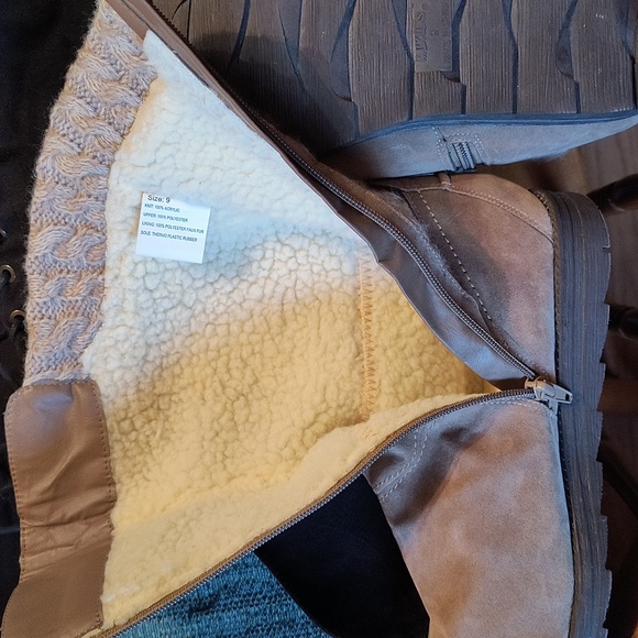 MUKLUKS Stacy Half Calf Boot - Picture 7 of 11